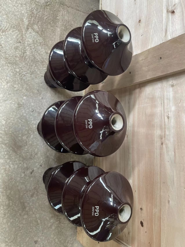 20NF250 Brązowa przeszklona tuleja porcelanowa do transformatora rozdzielczego typu oleju