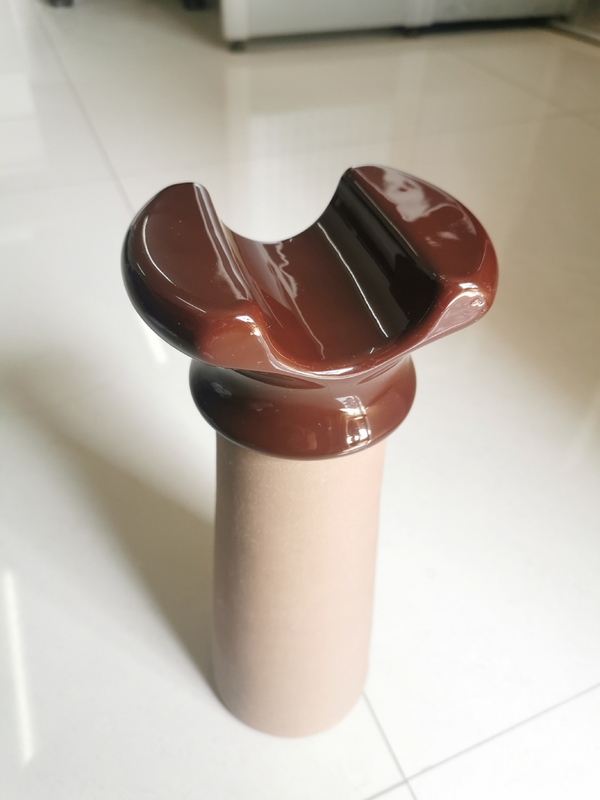 Wysokonapięciowy izolator słupkowy z rdzeniem porcelanowym LP 11KV