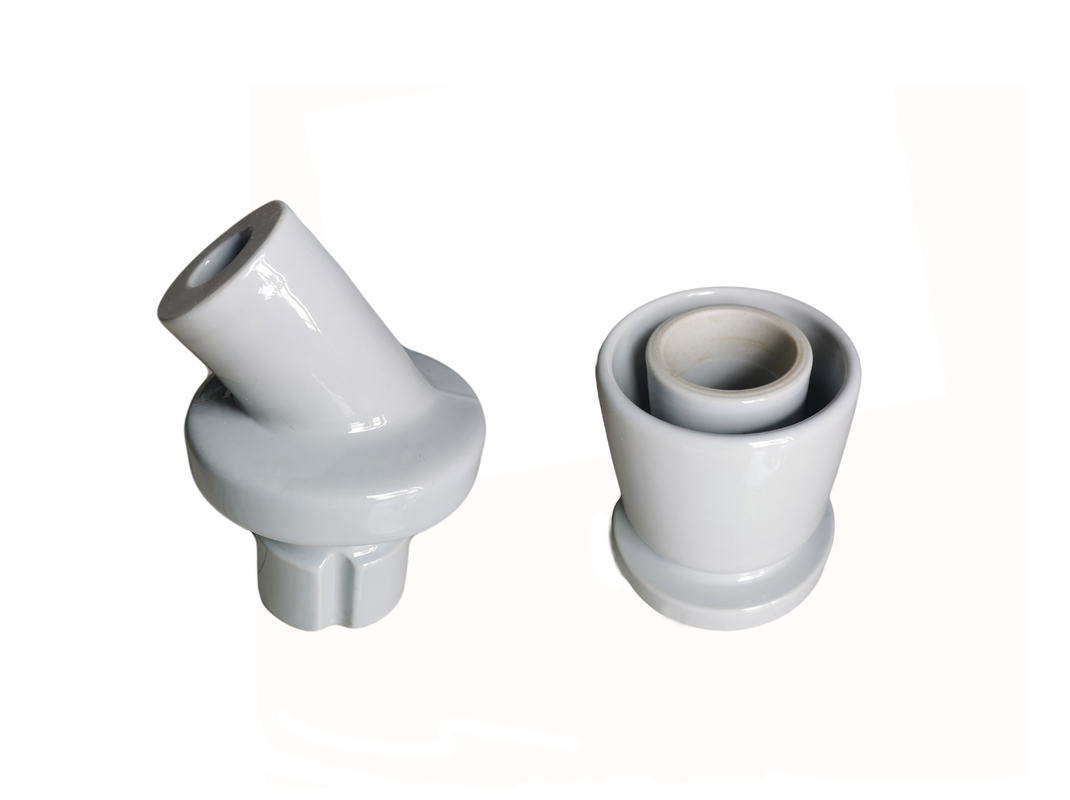 Dostępne izolatory porcelanowe o różnych kształtach / OEM