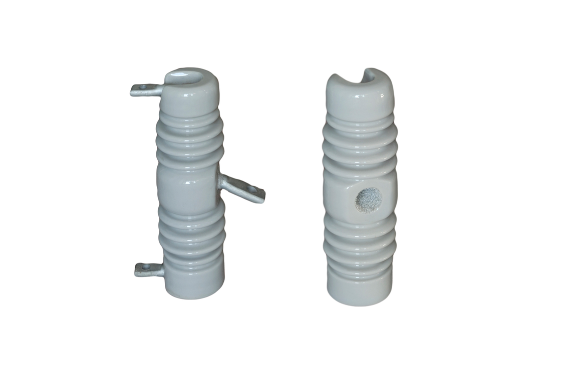 Jasnoszary Wyłącznik bezpiecznika porcelanowego zgodnego z normą IEC 46kv
