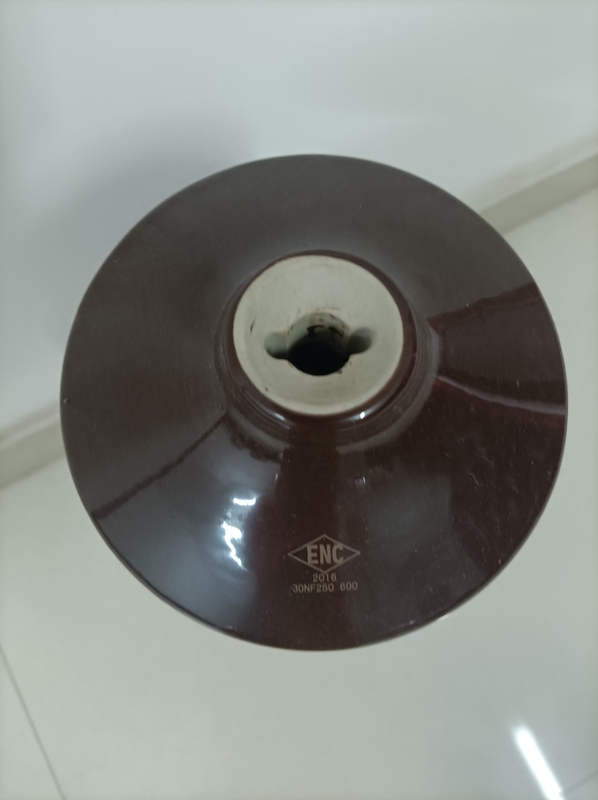 DIN42531 Standardowa tuleja porcelanowa transformatora 30NF250 CD600MM